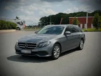 Gebraucht Mercedes E220 194 PS (142 kW) 2019 Andere farben Kombi