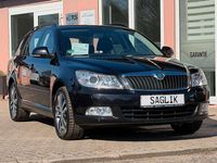 Gebraucht Skoda Octavia Ambition 105 PS (77 kW) 2012 Schwarz Limousine