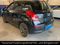 Gebraucht Hyundai i20 Edition 86 PS (63 kW) 2014 Schwarz Kleinwagen