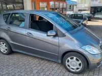 Gebraucht Mercedes A180 109 PS (80 kW) 2011 Silber Kleinwagen