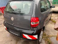 Gebraucht VW Fox 55 PS (40 kW) 2006 Schwarz Kleinwagen