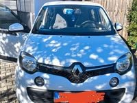 Gebraucht Renault Twingo Life 69 PS (50 kW) 2018 Weiß Kleinwagen