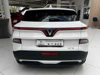 Neu VinFast VF 6 Plus 150 kW (204 PS) 2026 Brahminy weiß SUV