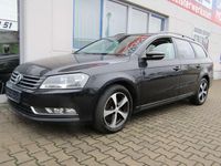 Gebraucht VW Passat Trendline 140 PS (102 kW) 2012 Deep black perleffekt Kombi