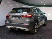 Gebraucht Mercedes GLA220 Advanced 190 PS (139 kW) 2023 Grau / mountaingrau SUV