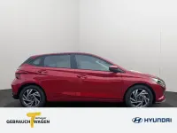 Gebraucht Hyundai i20 Trend 101 PS (74 kW) 2025 Rot Kleinwagen