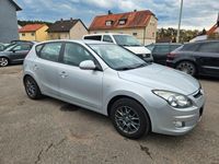 gebraucht Hyundai i30 1.4 Klima PDC AHK 2. Hand