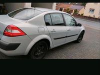 Gebraucht Renault Mégane II 113 PS (83 kW) 2004 Silber Limousine
