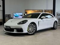 Gebraucht Porsche Panamera Sport Turismo 462 PS (339 kW) 2018 Pure white/weiss Kombi
