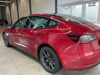 Gebraucht Tesla Model 3 366 kW (498 PS) 2023 Rot Limousine