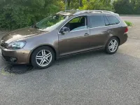 Gebraucht VW Golf VI Style 122 PS (89 kW) 2011 Braun Kleinwagen