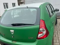Gebraucht Dacia Sandero 75 PS (55 kW) 2009 Grün Kleinwagen