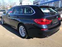 Gebraucht BMW 520 Sport Line 190 PS (139 kW) 2018 Blau Kombi
