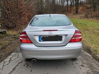 Gebraucht Mercedes CLK240 Elegance 170 PS (125 kW) 2002 Silber Coupé