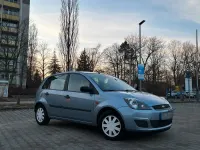 Gebraucht Ford Fiesta 69 PS (50 kW) 2007 Blau Kleinwagen