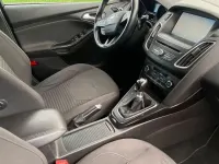 Gebraucht Ford Focus Trend 125 PS (91 kW) 2015 Schwarz Limousine