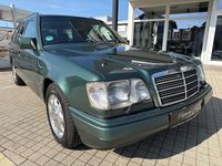 Gebraucht Mercedes E280 193 PS (141 kW) 1995 Grün Kombi