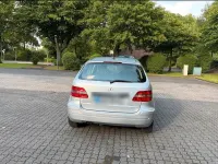 Gebraucht Mercedes B200 136 PS (100 kW) 2006 Silber Van / Kleinbus