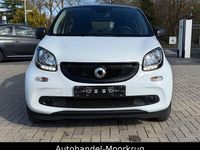 Gebraucht Smart ForFour Passion 90 PS (66 kW) 2018 Weiß Kleinwagen