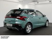 Gebraucht Hyundai i20 Select 101 PS (74 kW) 2025 Mangrove green / mic Kleinwagen