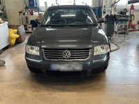 Gebraucht VW Passat 131 PS (96 kW) 2002 Grau Kombi
