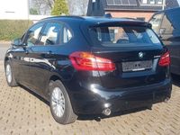 gebraucht BMW 218 Active Tourer d Aut. Advantage Navi LED Kamera