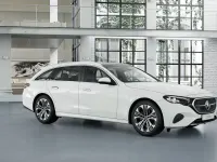 Second-hand Mercedes E200 204 CP (150 kW) 2025 Alb Berlinǎ