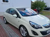 Gebraucht Opel Corsa Color Edition 87 PS (63 kW) 2011 Weiß Kleinwagen