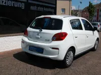 Gebraucht Mitsubishi Space Star Basis 71 PS (52 kW) 2018 Weiß Kleinwagen