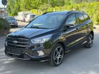 Gebraucht Ford Kuga ST-Line 179 PS (131 kW) 2018 Schwarz SUV