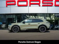 Gebraucht Porsche Cayenne Electric Sport 325 kW (442 PS) 2026 Grün SUV