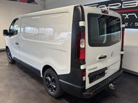 Gebraucht Opel Vivaro 120 PS (88 kW) 2018 Weiß Van / Kleinbus