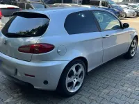 Gebraucht Alfa Romeo 147 120 PS (88 kW) 2007 Grau Kleinwagen