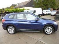 gebraucht BMW X1 sDrive 18 i Advantage/Navi/SitzHei/PDC/1.Hand