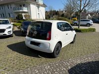 Gebraucht VW up! 60 PS (44 kW) 2013 Weiß Kleinwagen
