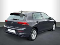 Gebraucht VW Golf VIII Life 131 PS (96 kW) 2022 Uranograu Limousine