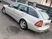 Gebraucht Mercedes C220 Avantgarde 150 PS (110 kW) 2004 Silber Kombi