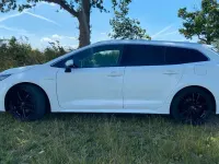 Gebraucht Toyota Corolla Lounge 152 PS (111 kW) 2019 Weiß Kombi