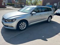 Gebraucht VW Passat 150 PS (110 kW) 2019 Silber Kombi