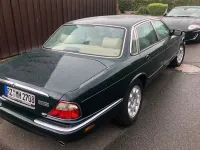 Second-hand Jaguar XJ Sovereign 284 CP (208 kW) 1999 Verde Berlinǎ