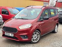 Gebraucht Ford Tourneo Courier Titanium 95 PS (69 kW) 2019 Orange Van / Kleinbus