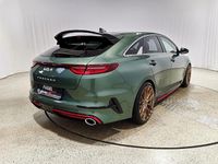 Gebraucht Kia ProCeed Sport 204 PS (150 kW) 2024 (exg) experience green met. Kleinwagen