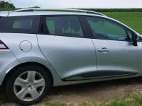 Gebraucht Renault Clio LIMITED 90 PS (66 kW) 2015 Silber Kleinwagen