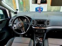 Gebraucht VW Sharan Comfortline 140 PS (102 kW) 2011 Grau Van / Kleinbus