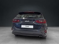 Neu Kia Ceed Vision 140 PS (102 kW) 2026 Grau Kleinwagen