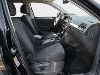 Gebraucht VW Tiguan Allspace Elegance 150 PS (110 kW) 2022 Schwarz SUV