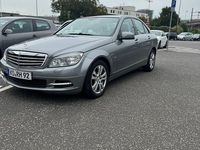 Gebraucht Mercedes C250 204 PS (150 kW) 2010 Grau Limousine