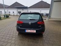 Gebraucht VW Golf VII Comfortline 110 PS (80 kW) 2015 Uranograu Kleinwagen