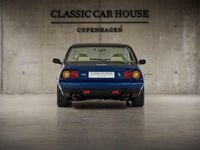 Second-hand Ferrari 412 340 CP (250 kW) 1986 Albastru Coupe