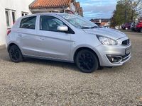 Gebraucht Mitsubishi Space Star Diamant Edition 71 PS (52 kW) 2017 Silber Limousine